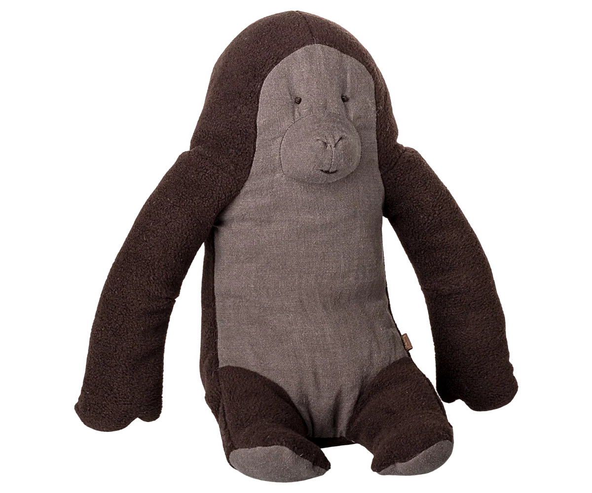 Gorilla, Medium